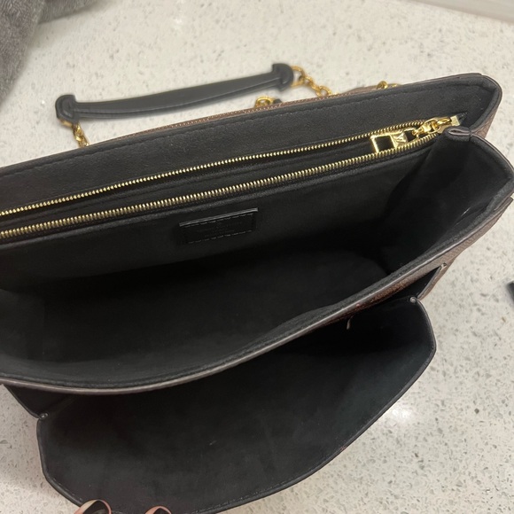 LOUIS VUITTON 
Damier Ebene Vavin PM Creme. - Picture 16 of 16